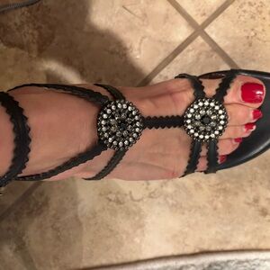 ❤️ Steve Madden Black Rhinestone Sandals